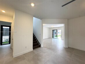19670 NE 14th Ct in Miami, FL - Building Photo - Building Photo