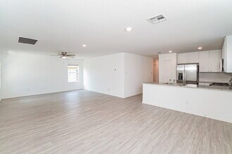 6631 Morgan Cp in San Antonio, TX - Building Photo - Building Photo