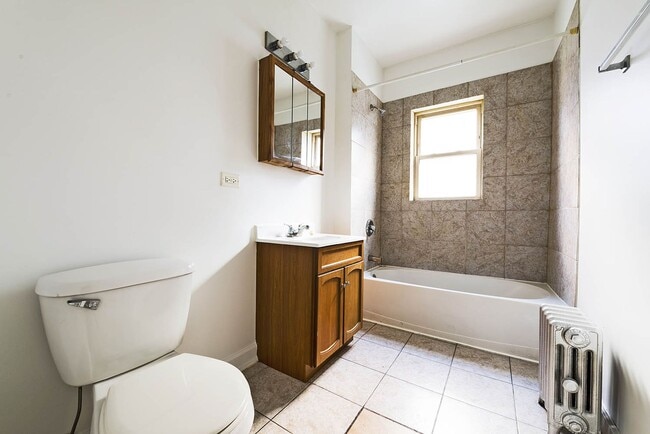 7109-15 S Ridgeland Ave 1736-44 E 71st Pl Chicago, IL 60649 in Chicago, IL - Foto de edificio - Building Photo