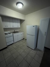 8428 W Lisbon Ave, Unit #1 in Milwaukee, WI - Building Photo - Building Photo