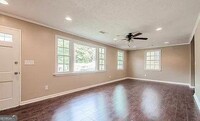 1392 Kenilworth Dr SW in Atlanta, GA - Building Photo - Building Photo