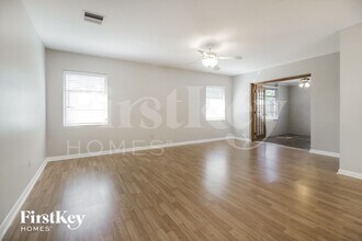 1381 Viburnum Ln in Winter Park, FL - Building Photo - Building Photo