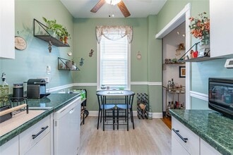 185 Atlantic Ave in Lynbrook, NY - Building Photo - Building Photo