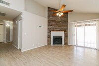 5022 W Fairview St in Chandler, AZ - Foto de edificio - Building Photo