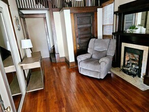 120 Ninth St, Unit Apt C in Parkersburg, WV - Building Photo - Building Photo