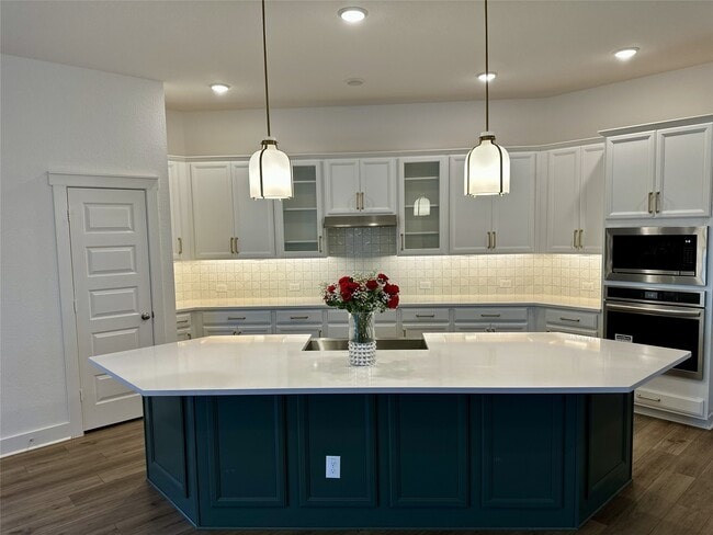 property at 15107 Prosperous Pl