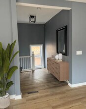 1520 W Touhy Ave in Chicago, IL - Building Photo - Building Photo