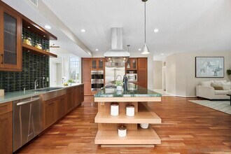 4745 Finchley Terrace in San Diego, CA - Building Photo - Building Photo