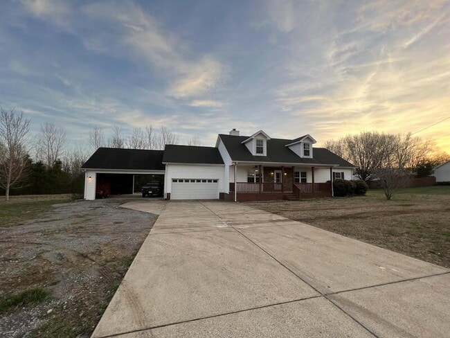 property at 211 Fall Creek Dr