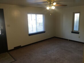 93 N Starr Ave, Unit 93 North Starr in Bellevue, PA - Foto de edificio - Building Photo