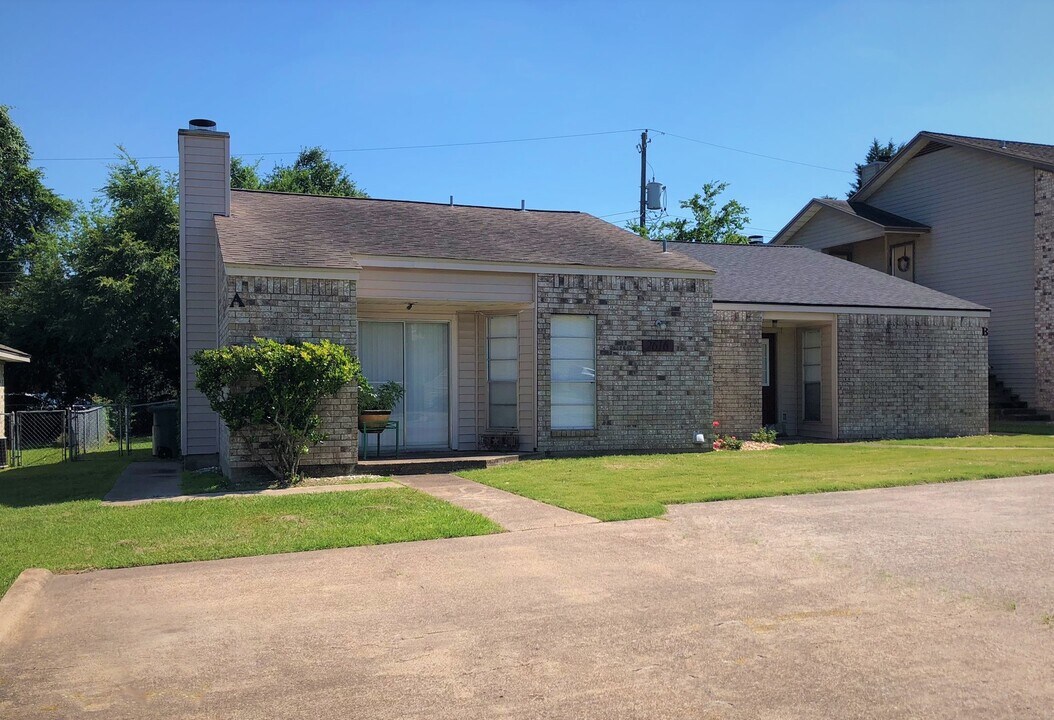 2616 Pecan Ridge Dr in Bryan, TX - Building Photo