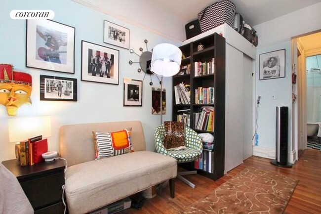 120 Montague St in Brooklyn, NY - Foto de edificio - Building Photo