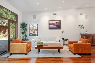 937 Camino Viejo Rd in Santa Barbara, CA - Building Photo - Building Photo