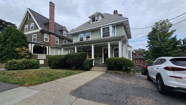21 Chase St, Unit #B