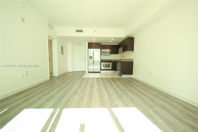 property at 951 Brickell Ave