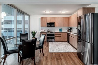 1391 Kapiolani Blvd in Honolulu, HI - Building Photo - Building Photo