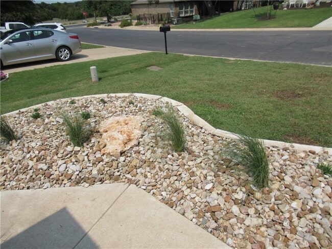 106 Coyote Trail in Georgetown, TX - Building Photo - Building Photo