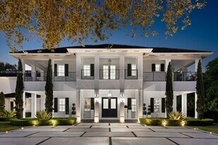 8551 SW 102nd St in Miami, FL - Building Photo