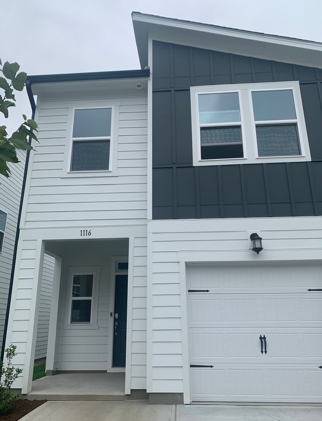 property at 1116 Merlot Hills Ln
