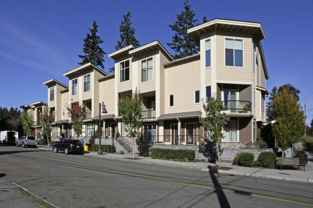 5501 234th St SW in Mountlake Terrace, WA - Building Photo