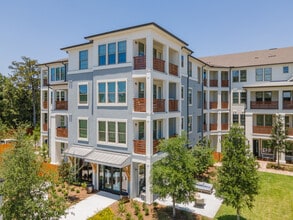 Terrabella in Jacksonville, FL - Foto de edificio - Building Photo