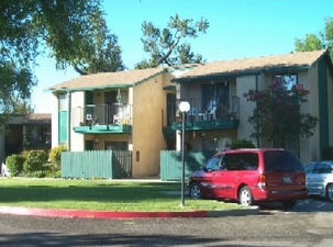 Casa Grande in Atascadero, CA - Building Photo