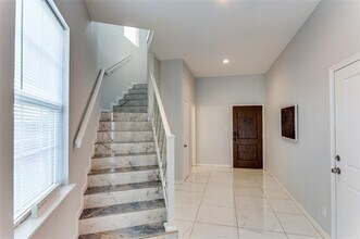 1000 Shadow Ln in Fort Worth, TX - Building Photo - Building Photo