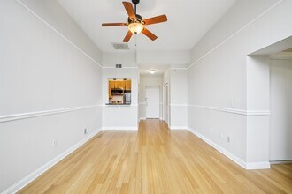 60 Erie St in Jersey City, NJ - Building Photo - Building Photo