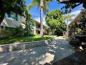 Village Terrace in San Diego, CA - Building Photo - Building Photo