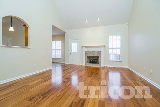 100 Havenwood Ct in Hendersonville, TN - Foto de edificio - Building Photo