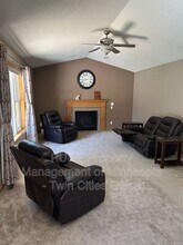 1786 Ide St in Maplewood, MN - Building Photo - Building Photo