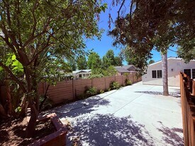 8848 Gothic Ave in North Hills, CA - Building Photo