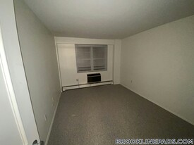 185 Freeman St in Brookline, MA - Building Photo