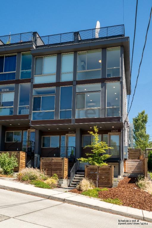 2408 13th Ave S in Seattle, WA - Building Photo - Building Photo