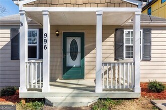 996 Farrington Pl SE in Atlanta, GA - Building Photo - Building Photo