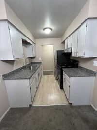 44 E Willow St, Unit 3 photo'