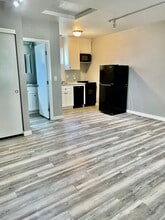 7544 Linden Ave in Citrus Heights, CA - Building Photo - Building Photo