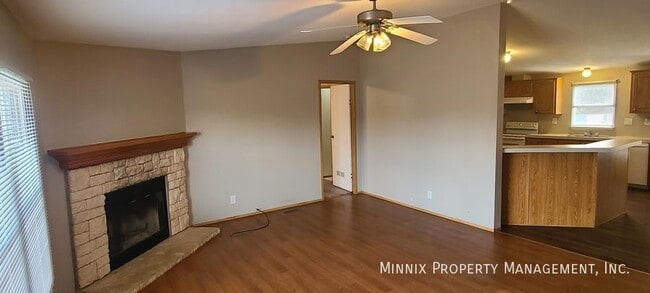 property at 304 SE 4th St