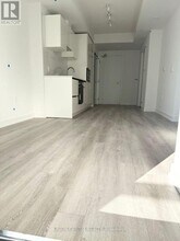 238 Simcoe St in Toronto, ON - Building Photo - Building Photo