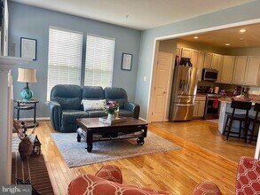 17 Bankbarn Cir in Middletown, MD - Building Photo - Building Photo
