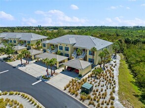 14543 Abaco Lakes Dr in Ft. Myers, FL - Building Photo - Building Photo
