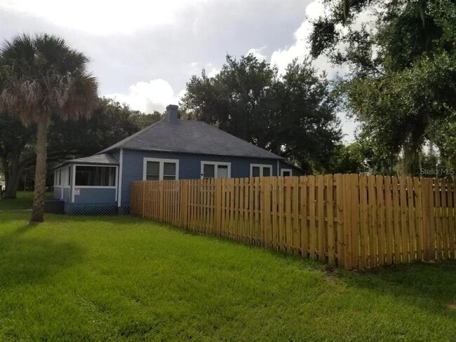 1104 Mabbette St in Kissimmee, FL - Building Photo - Building Photo