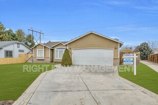 5651 S Nasturtium Pl in Boise, ID - Building Photo