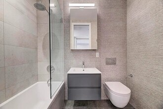 161 Stanton St in New York, NY - Building Photo - Building Photo