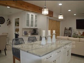 21518 Almaden Rd in San Jose, CA - Building Photo