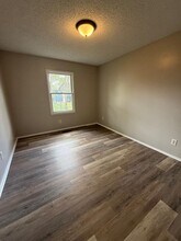 718 N Homewood Ave in Springfield, MO - Building Photo - Building Photo