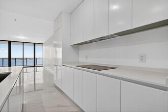 701 NE 23rd St in Miami, FL - Building Photo - Building Photo