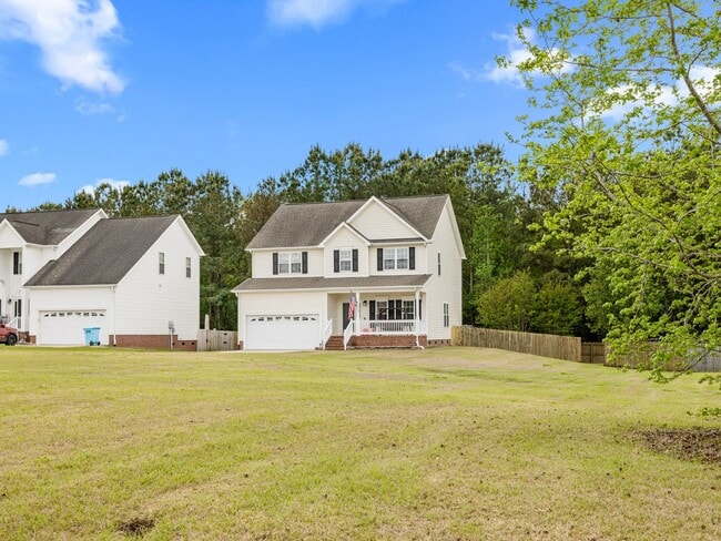 210 Dartmoor Trail in Jacksonville, NC - Building Photo - Building Photo