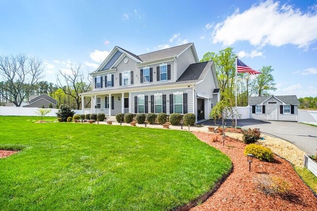 9366 Alder Dr in King George, VA - Building Photo - Building Photo