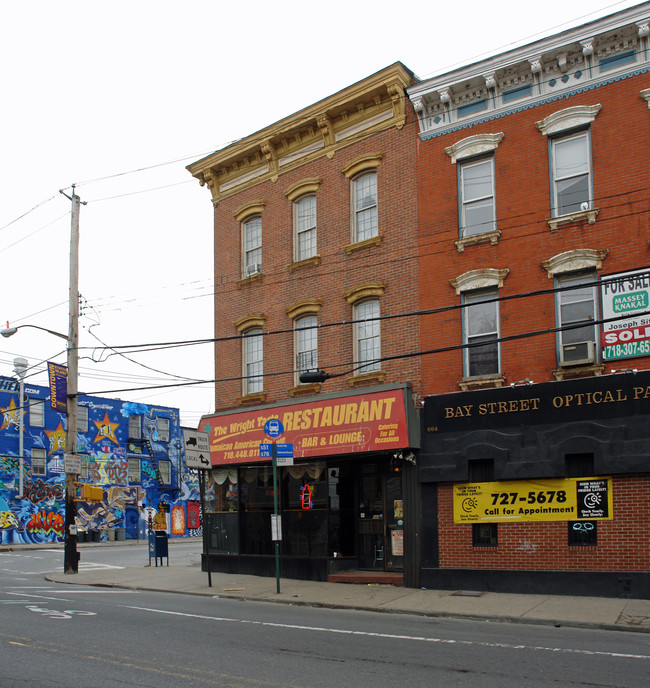 668 Bay St in Staten Island, NY - Building Photo - Building Photo